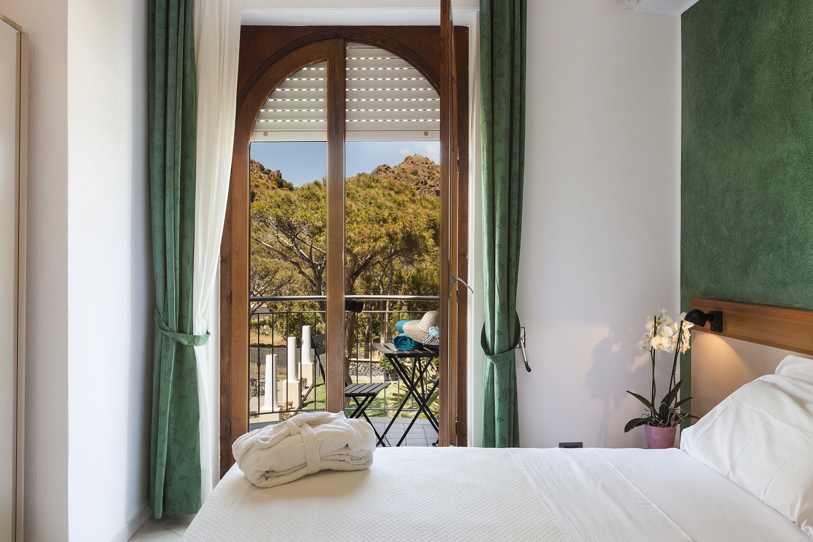 Isola di Vulcano, 32