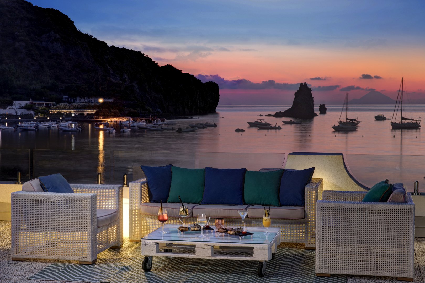 Foto 10 Hotel Les Sables Noirs & SPA Isola di Vulcano, 09