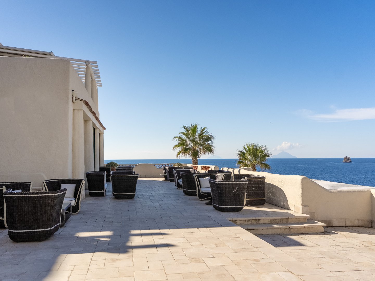 Foto 12 Prestige Tour delle Isole Eolie in mezza pensione