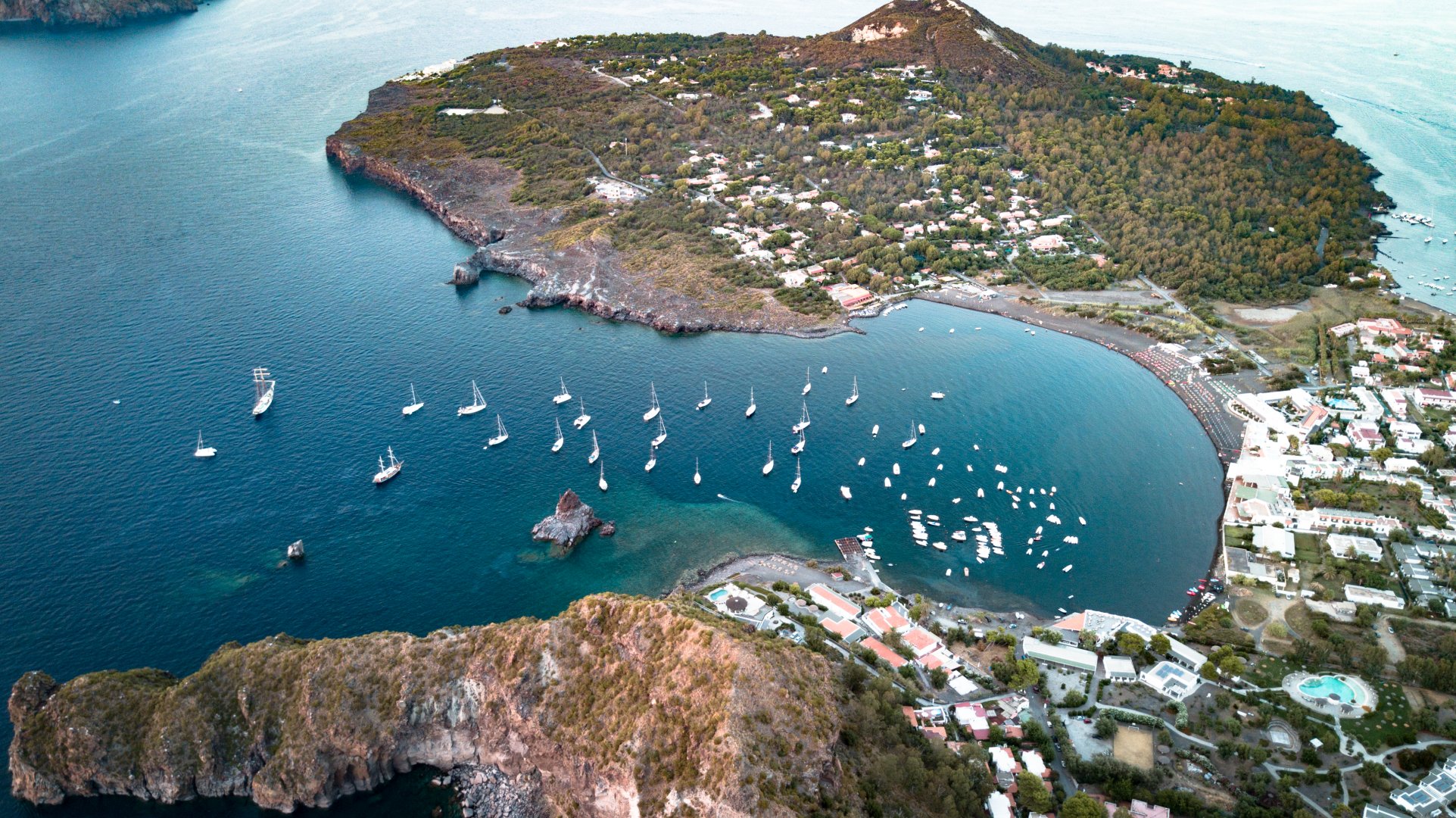 Foto 4 Tour delle Isole Eolie - Lipari